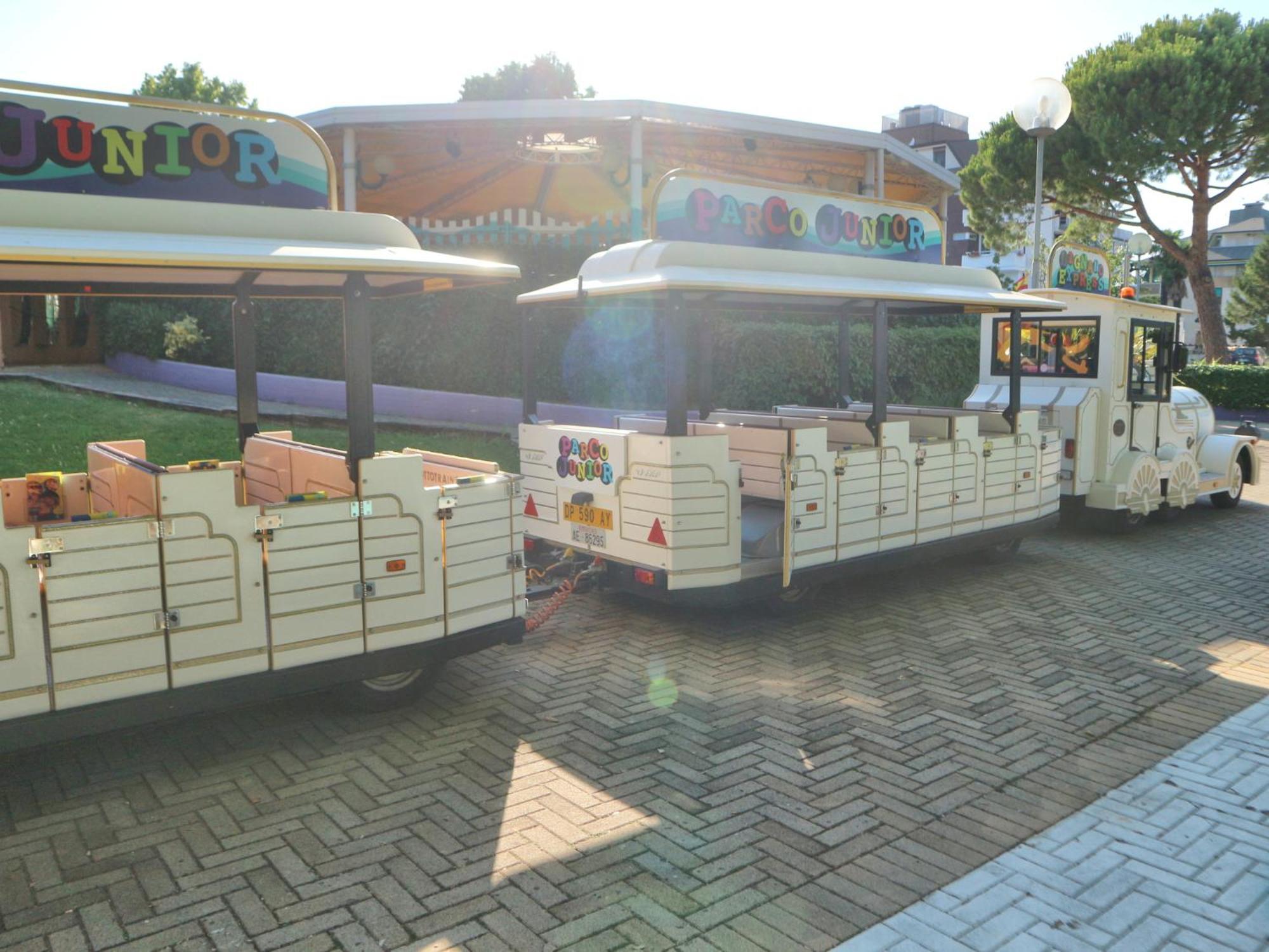 Salisburgo Lignano Sabbiadoro Exterior foto